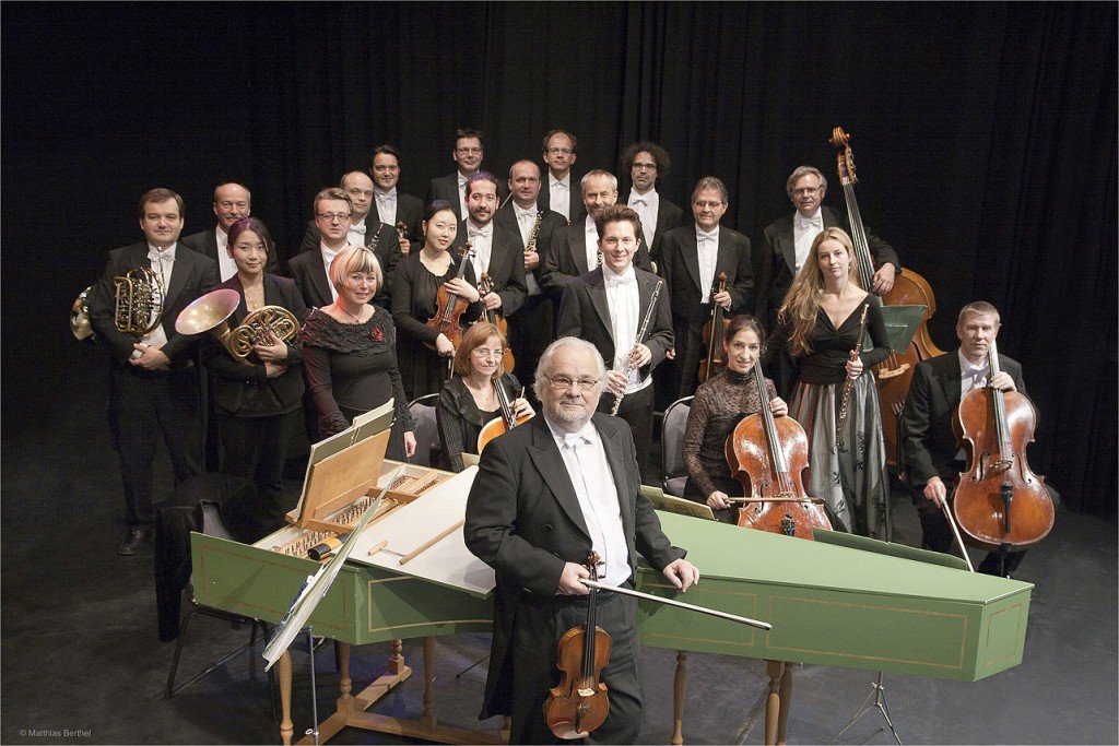 Bachorchester des Gewandhauses Leipzig y su director, Christian Funke. Foto: ©Matthias Berthel